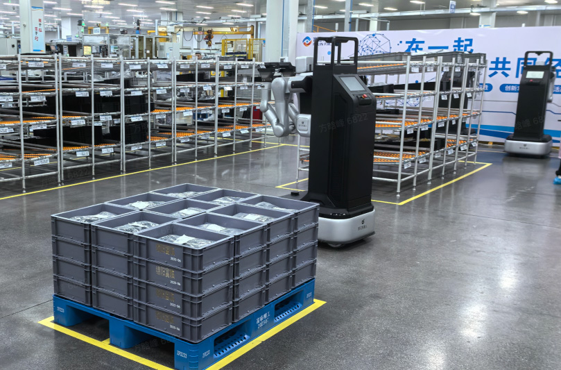 yabo鸭脖-旗舰性能配极致灯效！微星泰坦GE78 HX笔记本评测： 250W狂暴性能输出